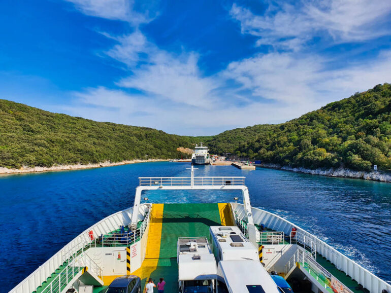 Ferry boat with port in back